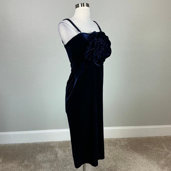 Betsy & Adam Velvet Flower Bodice Midi Sheath Cocktail Dress Navy Blue Size 14 - Picture 2 of 12